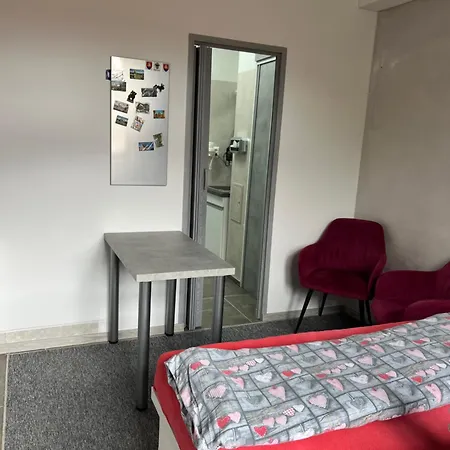 Centrum Dbl-room Dominika 아파트